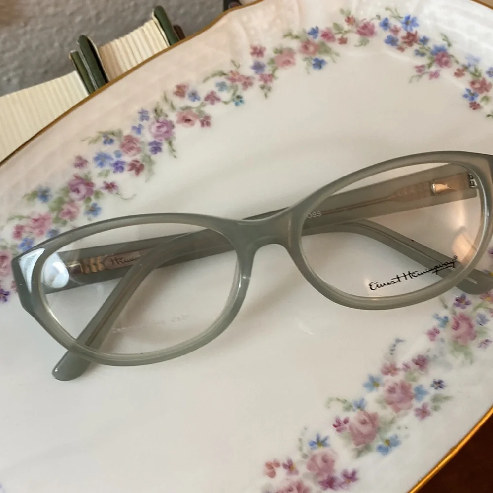 New EARNEST HEMINGWAY Eyewear Frames